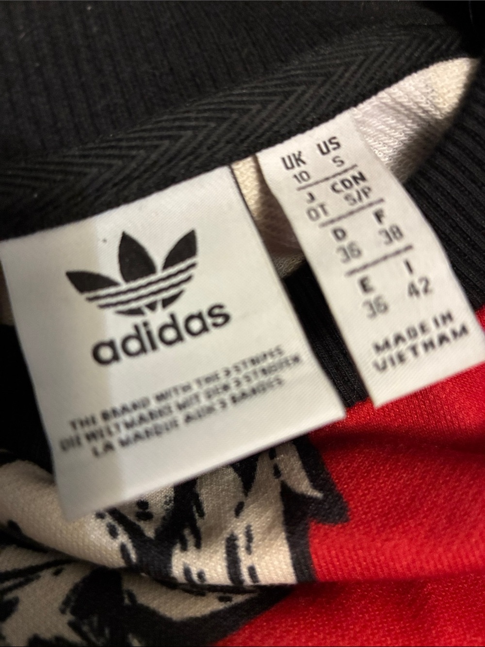 adidas Pineapple Graphic Crewneck sweatshirt with Accent Sleeves - Picture 4 of 6
